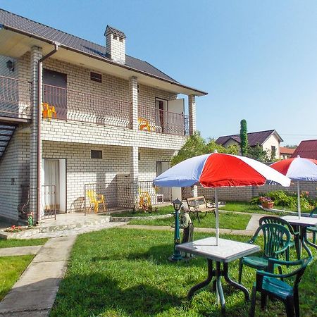 Akunamatata - Мини Отель Zatoka Exterior foto