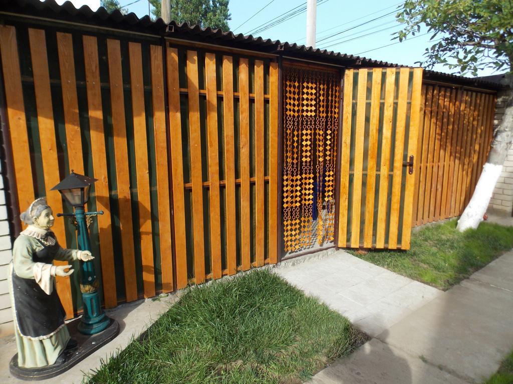 Akunamatata - Мини Отель Zatoka Exterior foto